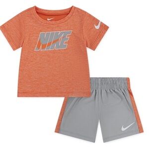 Baby Toddler Boys Nike Dri-FIT Dropset T-Shirt and Shorts Set- NWT 12 & 24 month